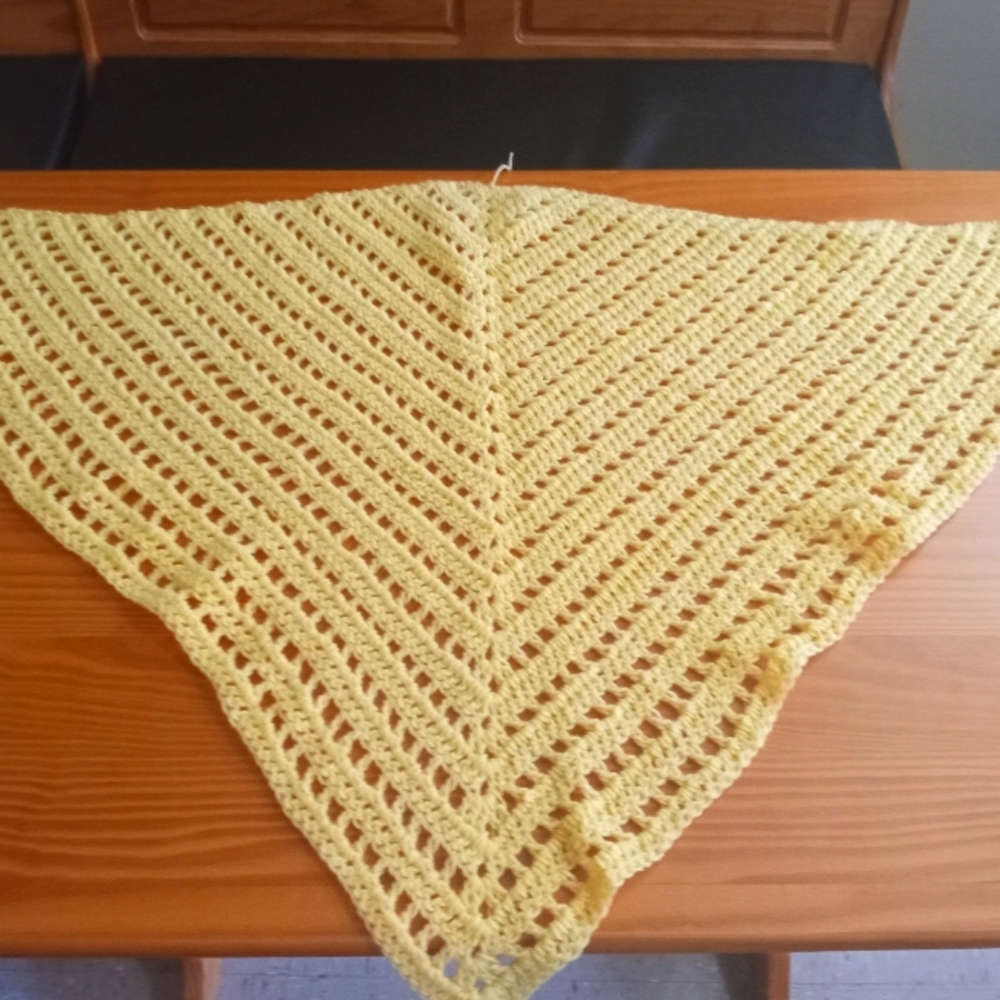 Easy Breezy Shawl.